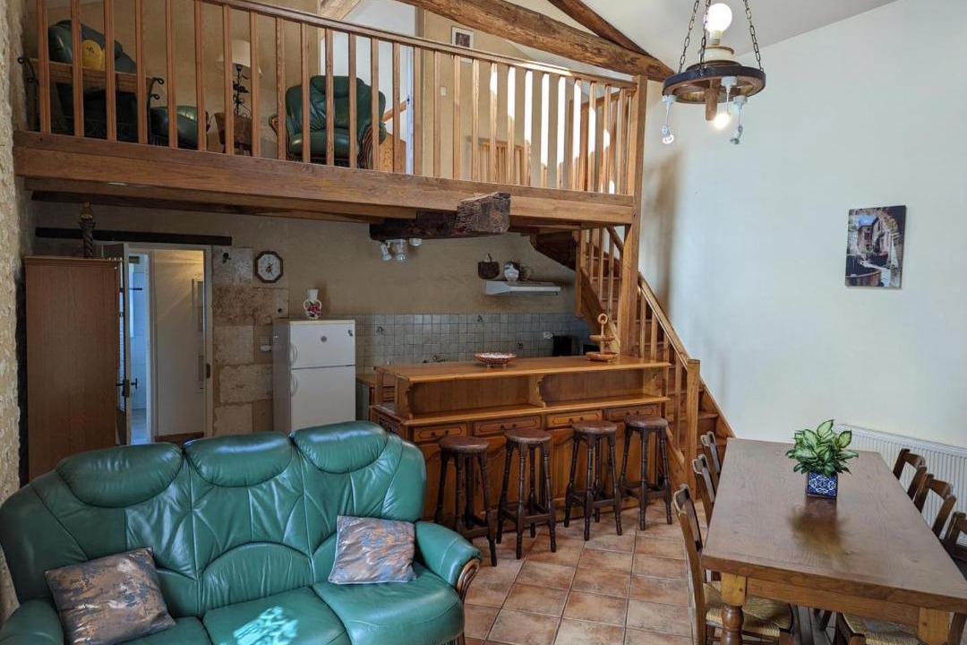 Photo of Livingroom in Bellon