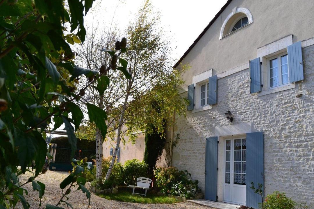 Photo of Buildings in Saint-Genis-d'Hiersac