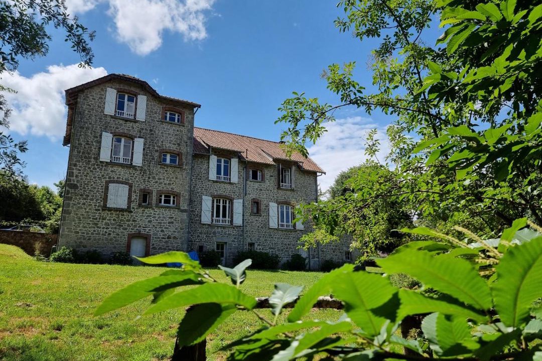 Photo of Others in Saint-Amand-Jartoudeix