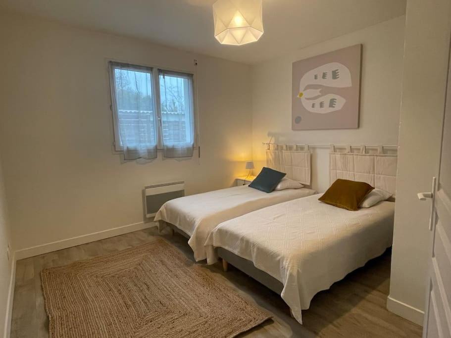 Photo of Bedroom in Montussan