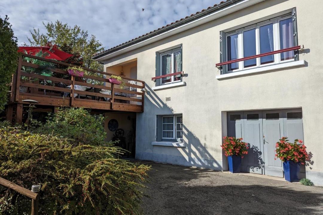 Photo of Buildings in Barbezieux-Saint-Hilaire