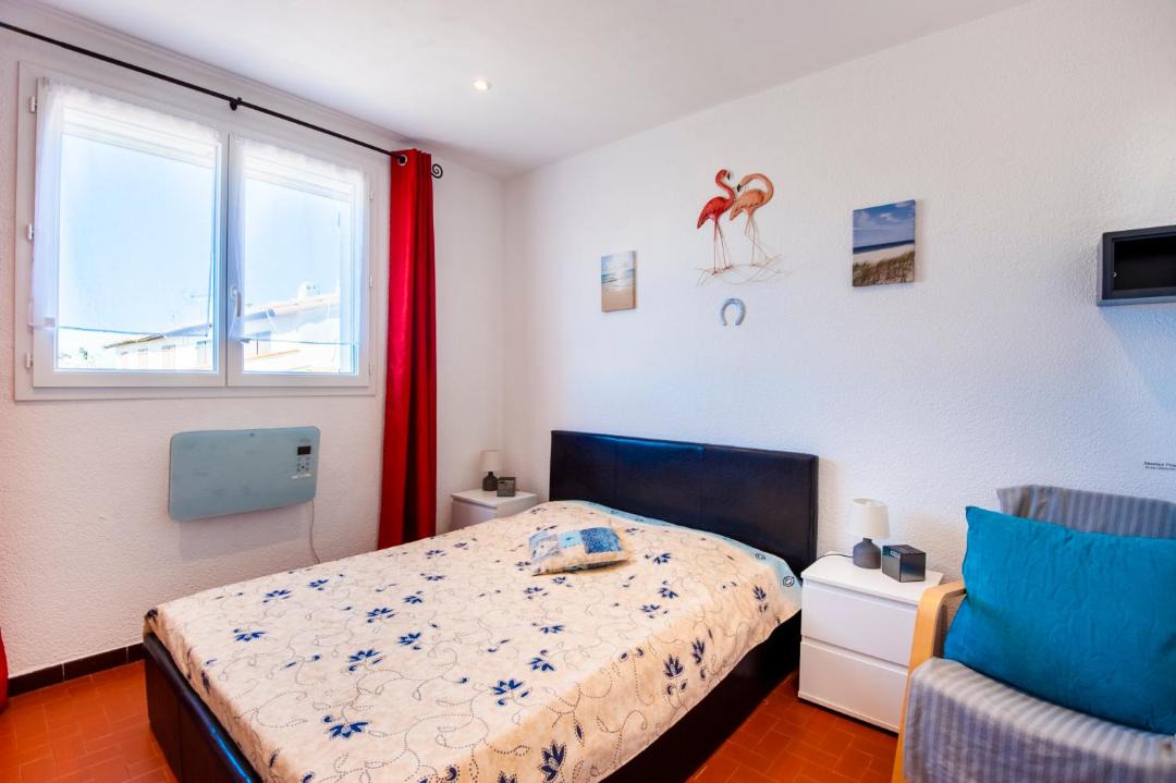 Photo of Bedroom in Saintes-Maries-de-la-Mer