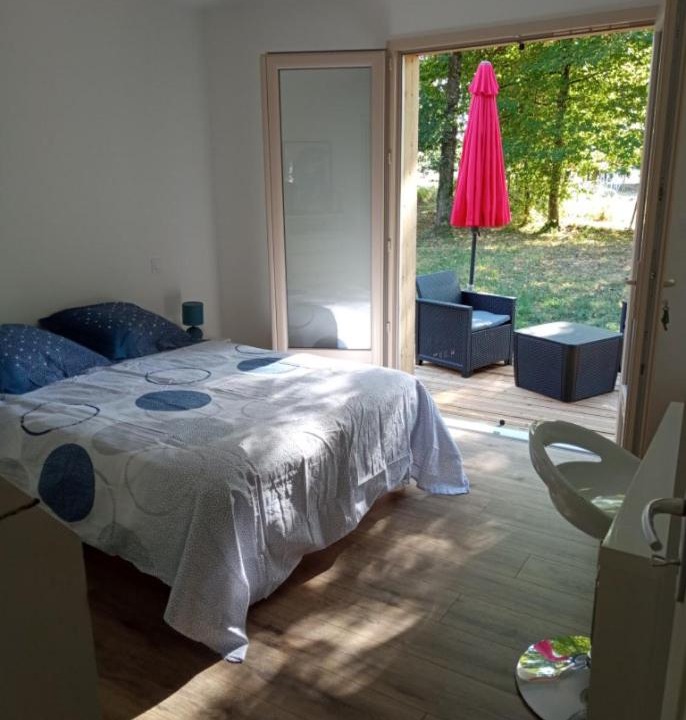 Photo of Bedroom in Saint-Leon-sur-Vezere