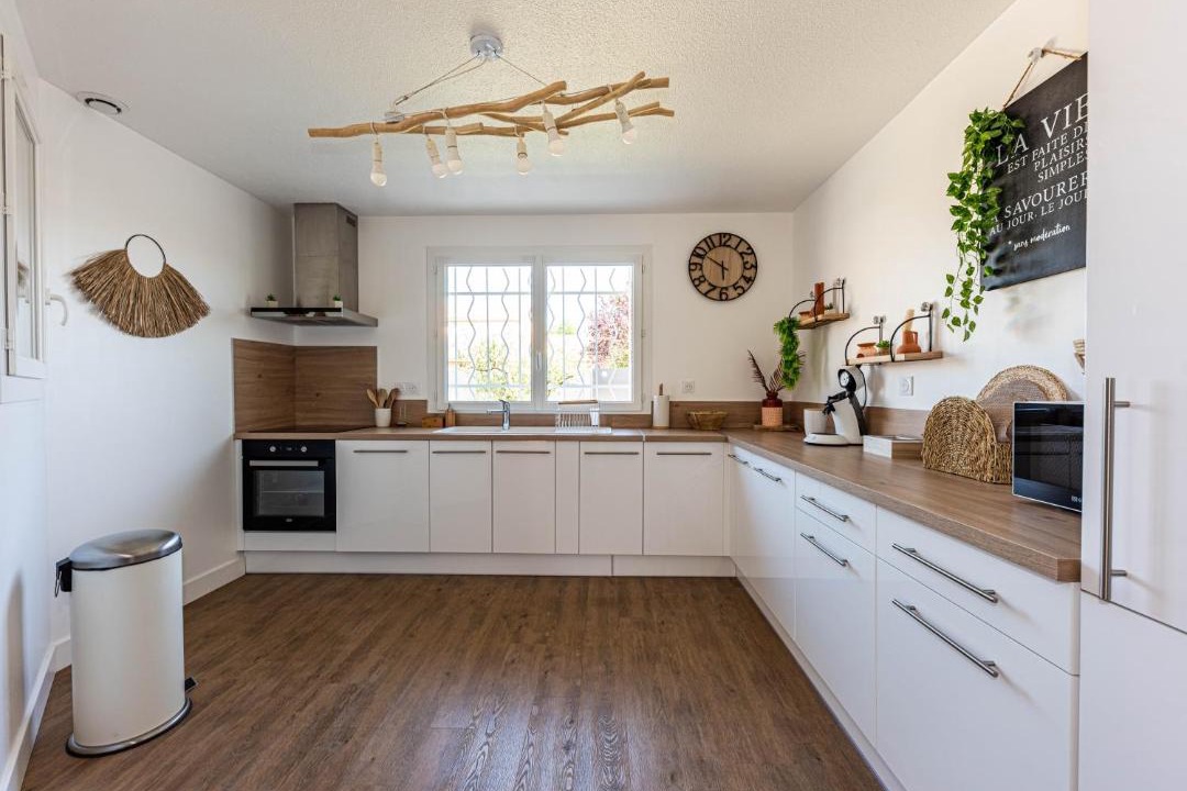 Photo of Kitchen in Bon-Encontre