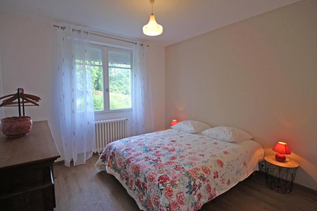 Photo of Bedroom in Saint-Mathieu