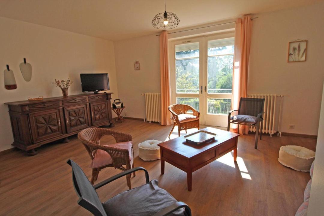 Photo of Livingroom in Saint-Mathieu