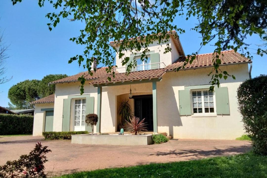 Photo of Buildings in Chancelade