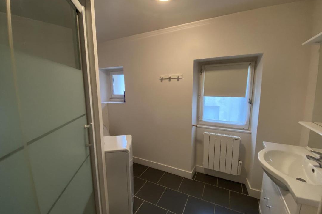 Photo of Bathroom in La Roche-Posay