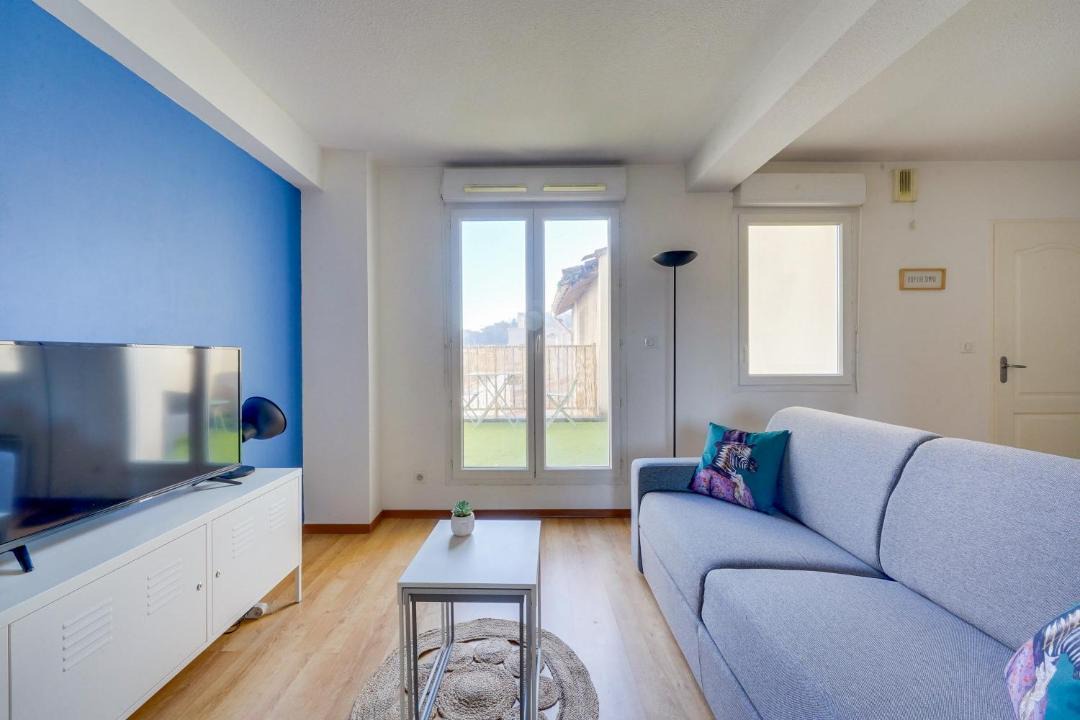 Photo of Livingroom in Cenon