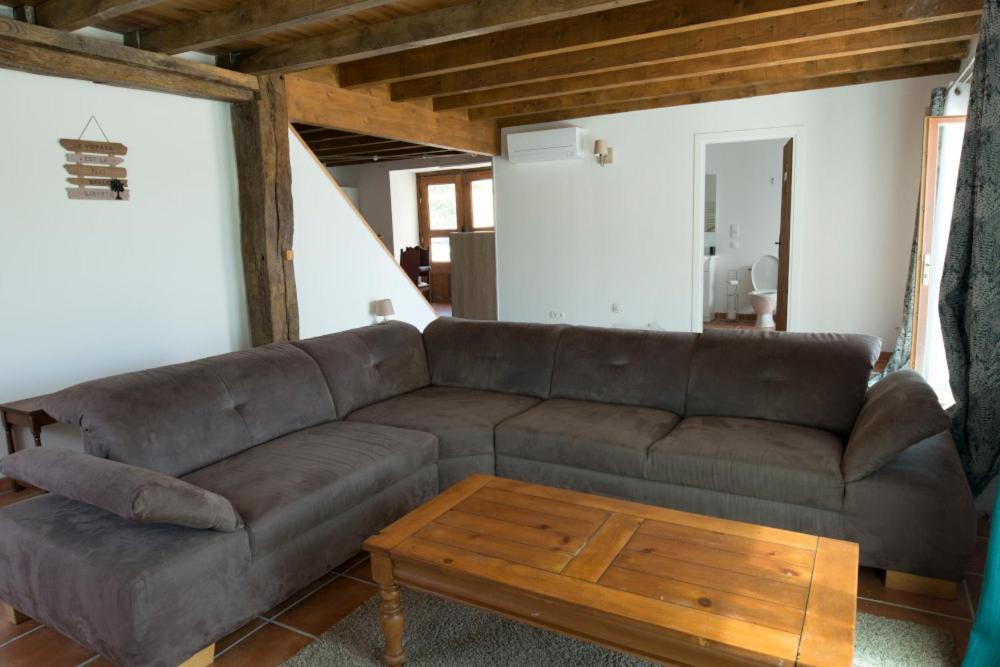Photo of Livingroom in Ozenx-Montestrucq