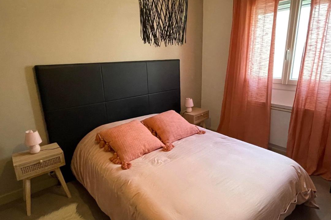 Photo of Bedroom in Saint-Martin-de-Crau