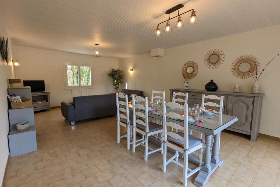 Photo of Livingroom in Puyreaux