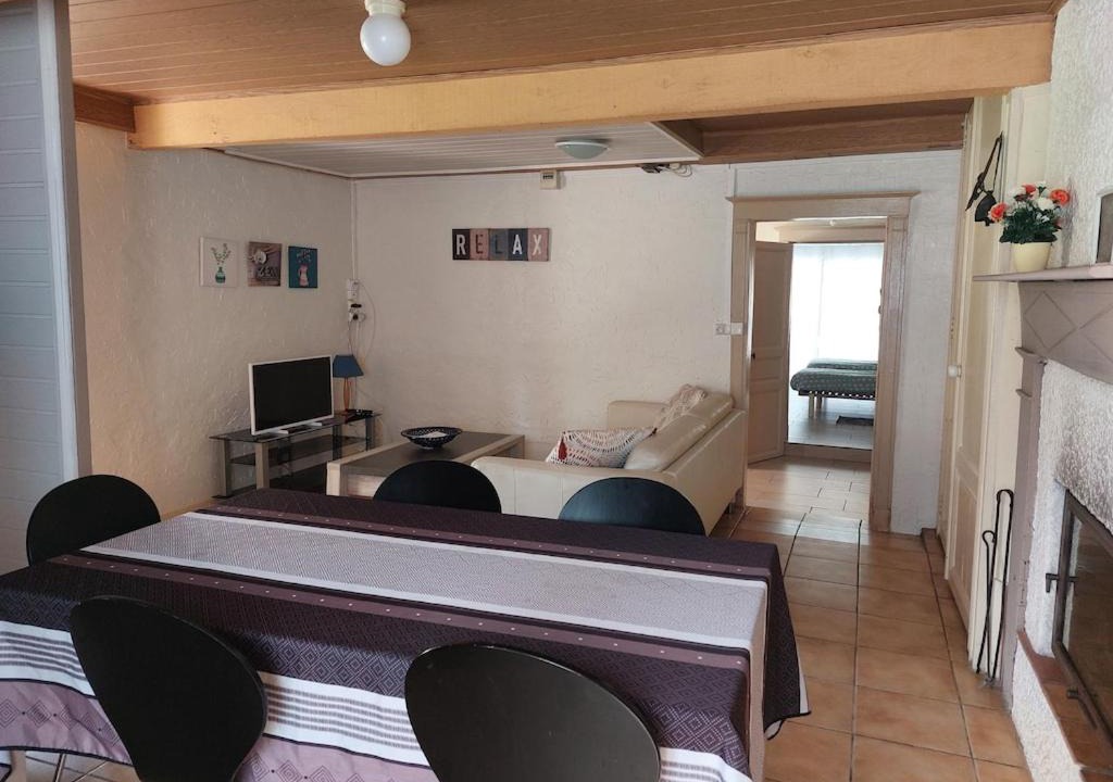 Photo of Livingroom in Gontaud