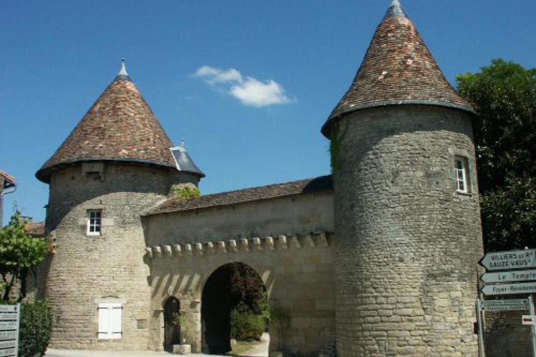 Photo of Buildings in Villefagnan