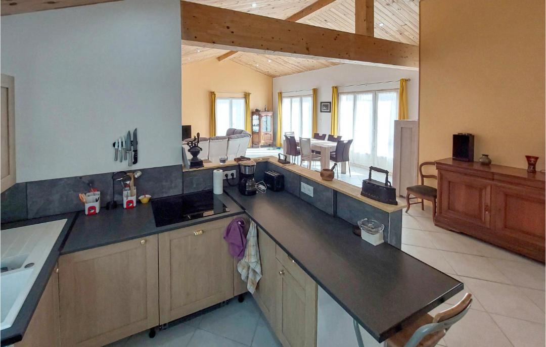 Photo of Kitchen in Cheray