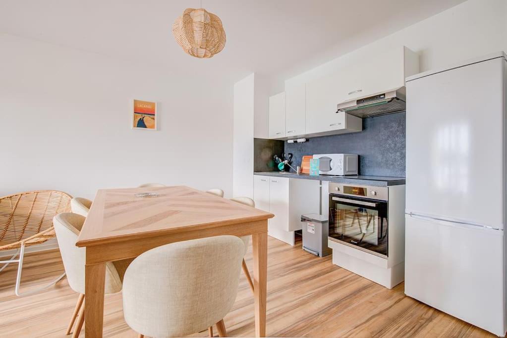 Photo of Kitchen in Lacanau-Ocean