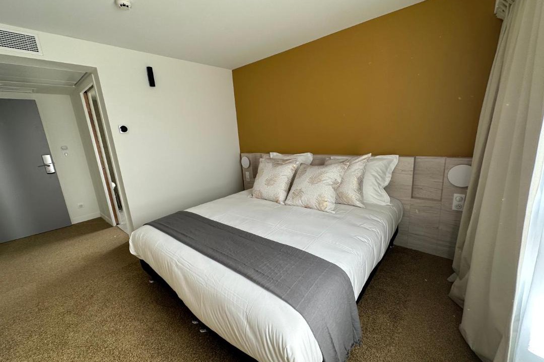Photo of Bedroom in Chauray