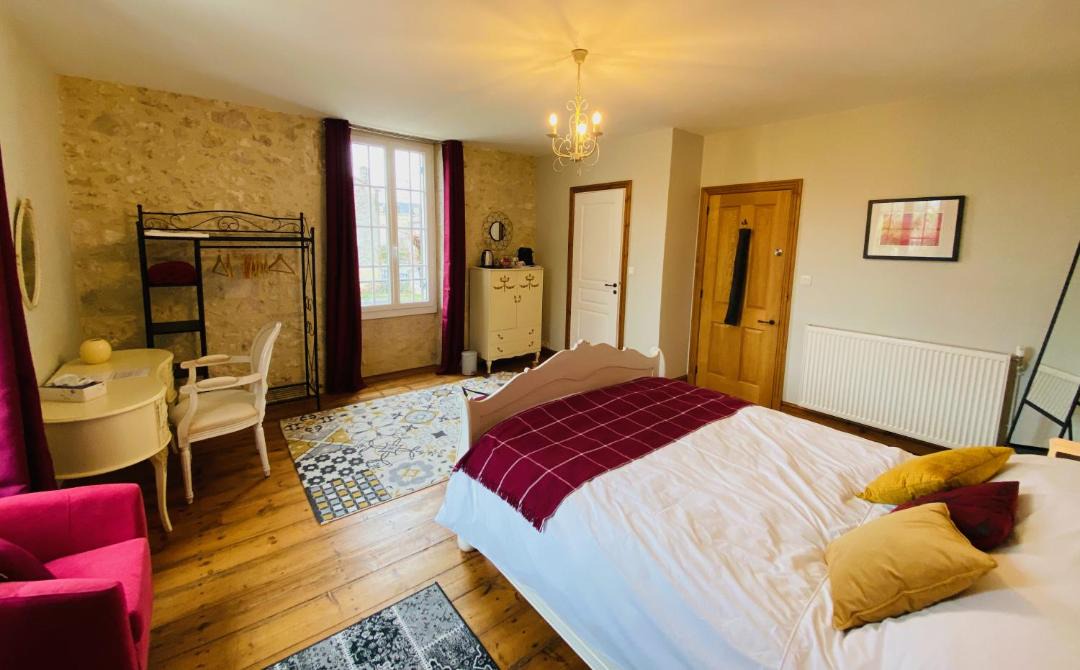 Photo of Bedroom in Eymet