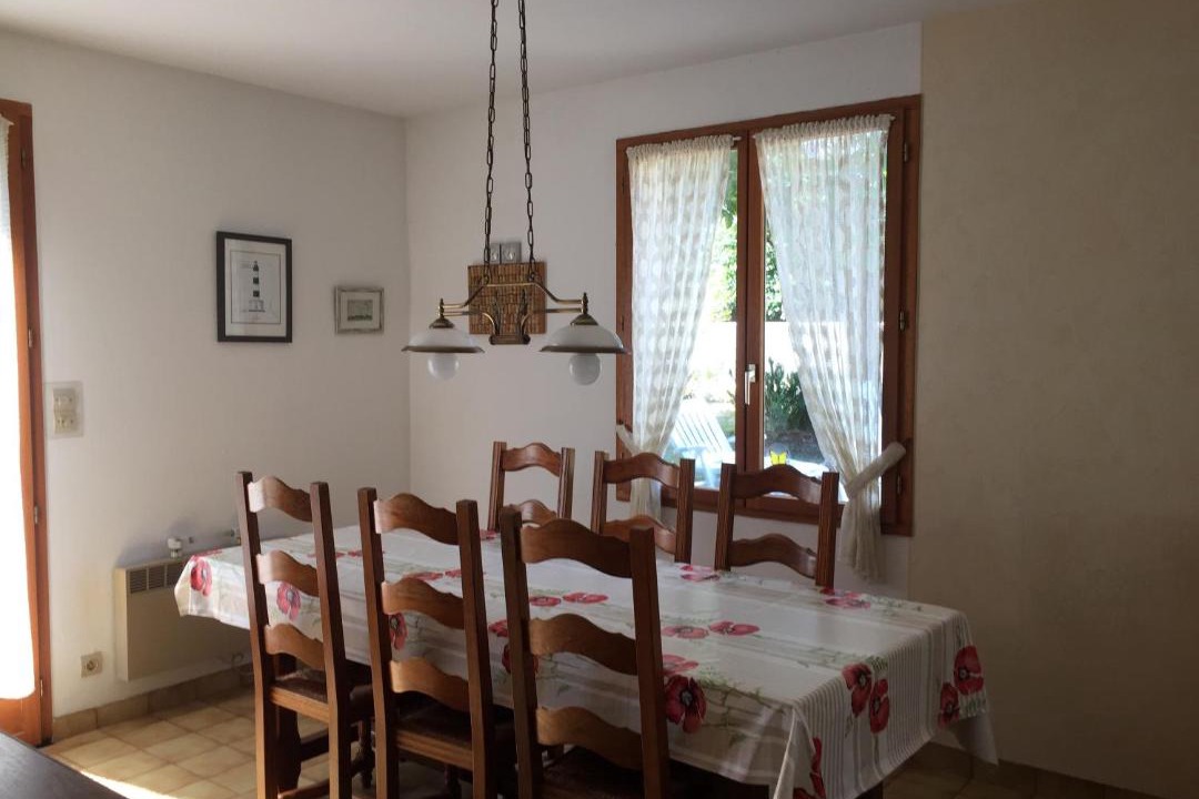 Photo of Livingroom in Le Grand-Village-Plage