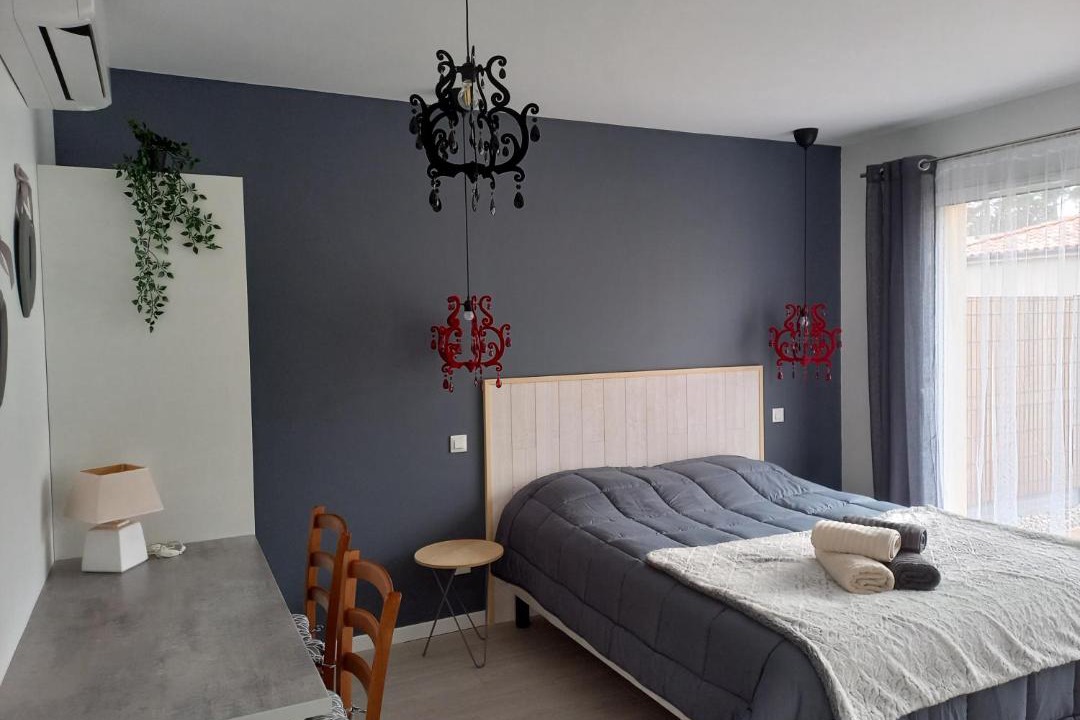 Photo of Bedroom in Pessac