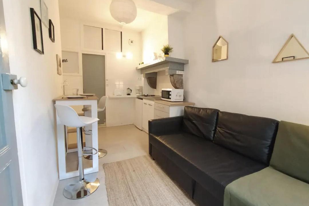 Photo of Livingroom in Bayonne