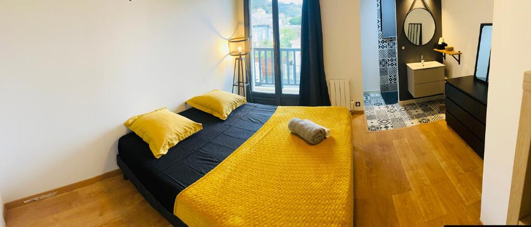 Photo of Bedroom in Cenon