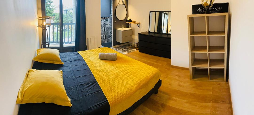 Photo of Bedroom in Cenon