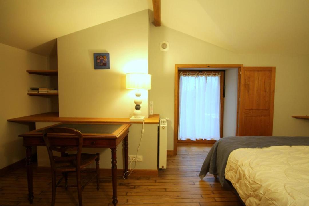 Photo of Bedroom in Babaudus