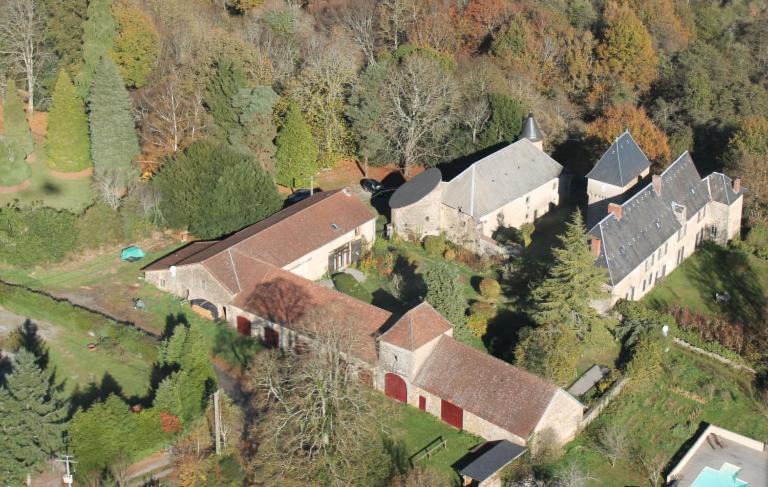 Photo of Others in Fromental