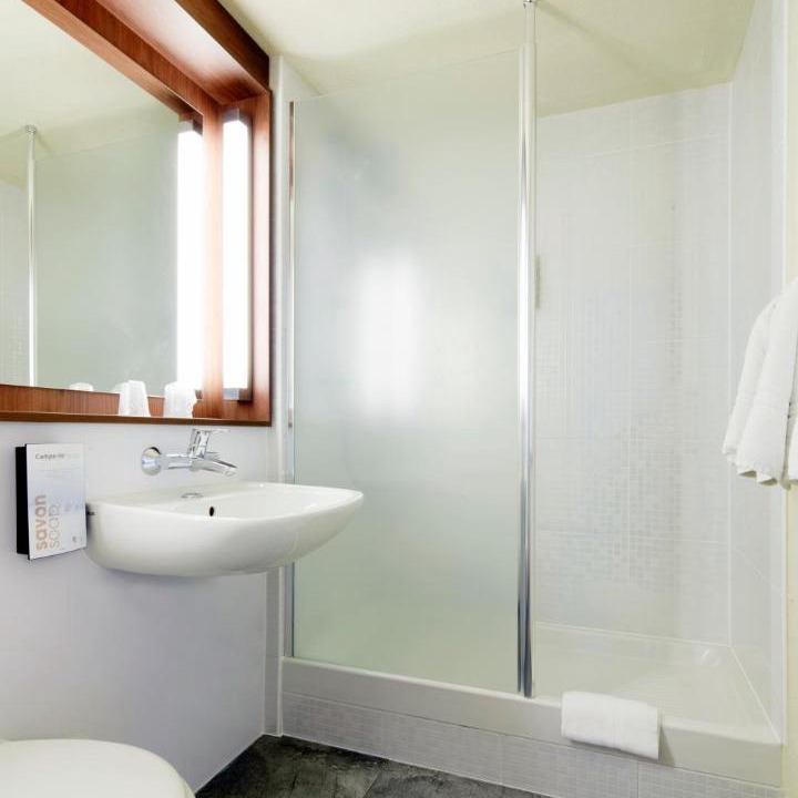 Photo of Bathroom in Chasseneuil-du-Poitou