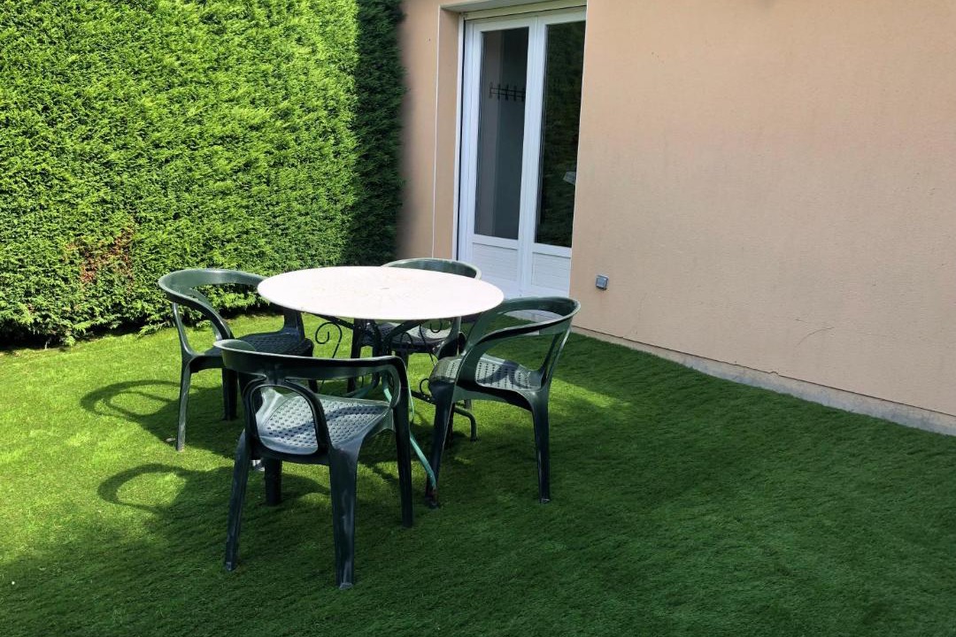 Photo of Patio Balcony in Eugenie-les-Bains