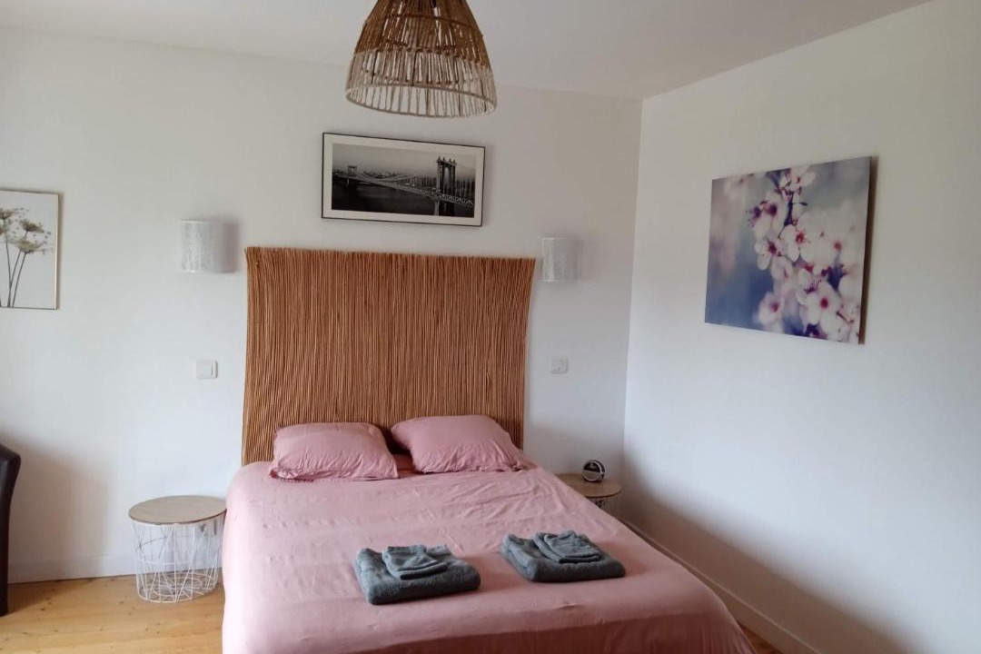 Photo of Bedroom in Hiersac