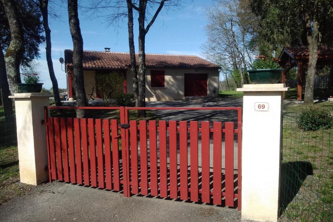 Photo of Others in Cenac-et-Saint-Julien