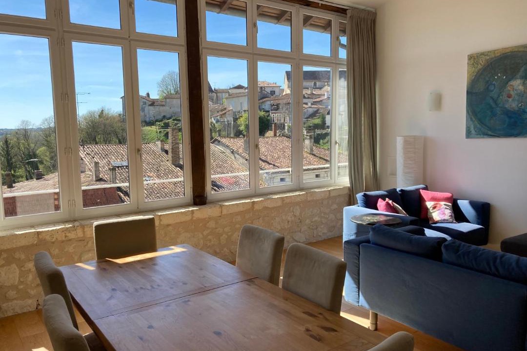 Photo of Livingroom in Aubeterre-sur-Dronne