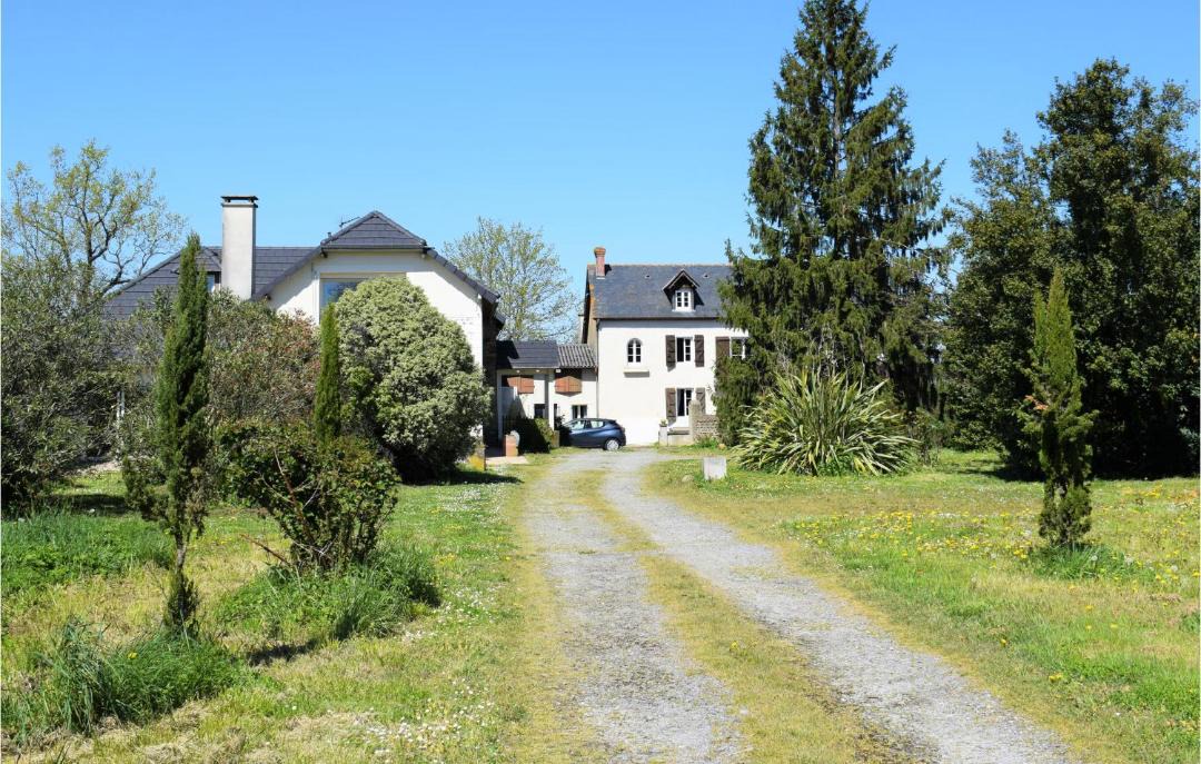 Photo of Others in Miossens-Lanusse