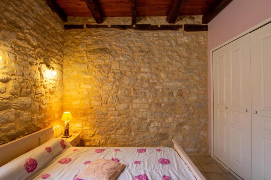 Photo of Bedroom in Tourtoirac