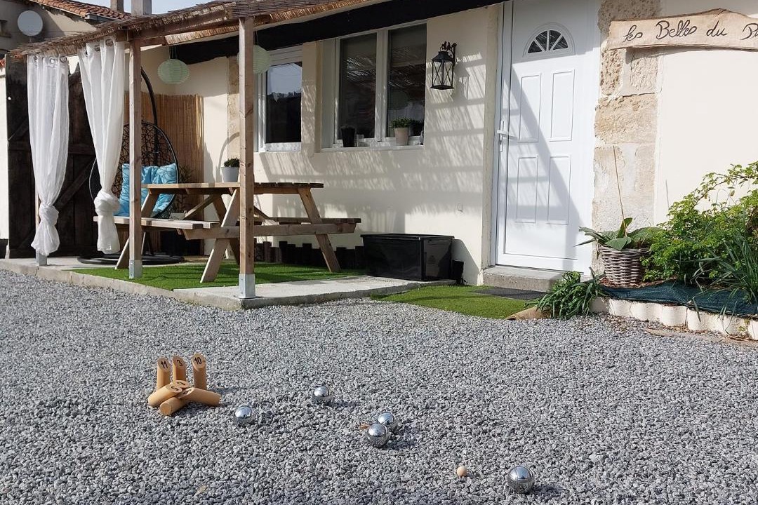 Photo of Others in Saint-Hilaire-la-Palud