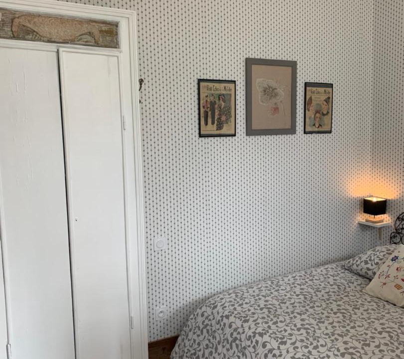 Photo of Bedroom in Saint-Sulpice-et-Cameyrac