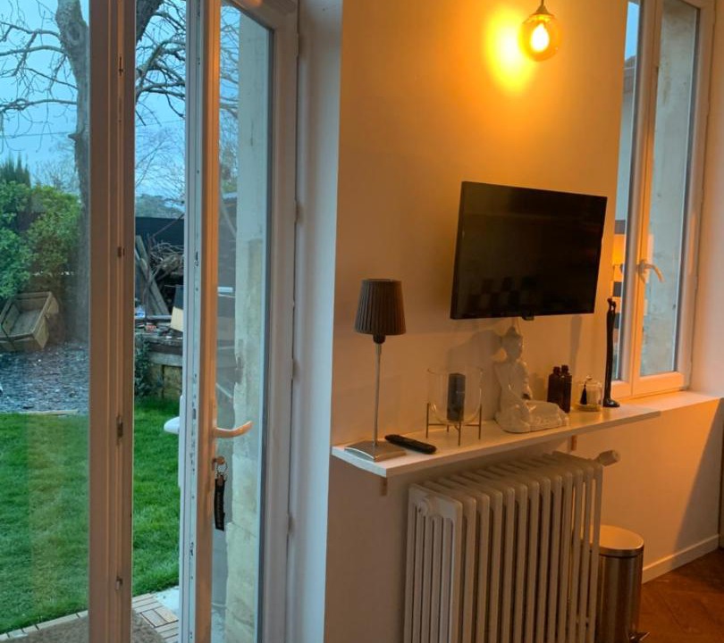 Photo of Livingroom in Saint-Sulpice-et-Cameyrac