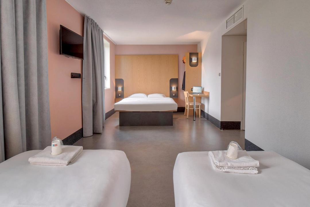 Photo of Bedroom in Tarnos