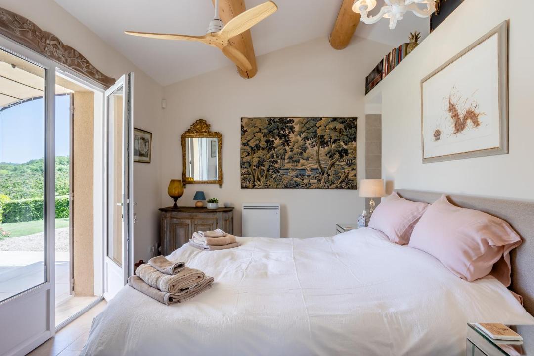 Photo of Bedroom in Saint-Pantaleon