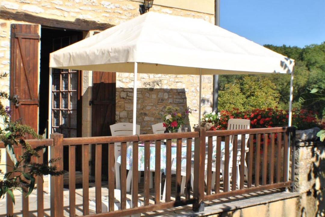 Photo of Patio Balcony in Saint-Aubin-de-Nabirat