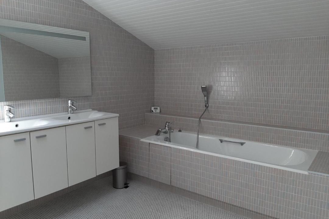 Photo of Bathroom in Behobie