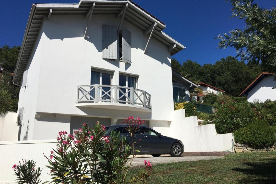 Photo of Buildings in Behobie
