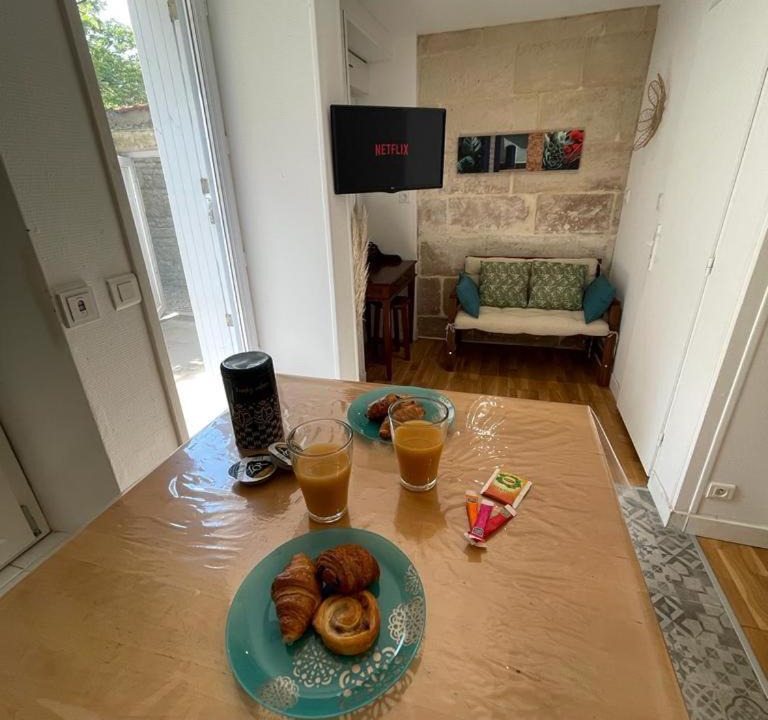 Photo of Livingroom in Centre Ville