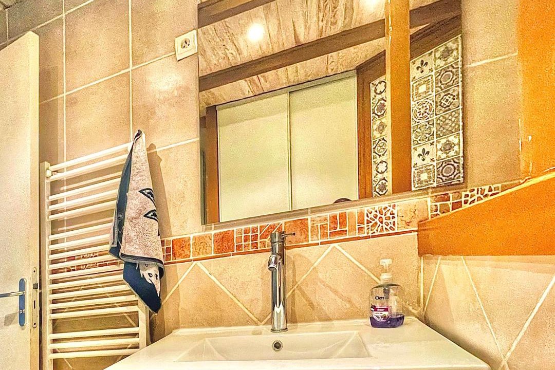 Photo of Bathroom in Saint-Just-Luzac