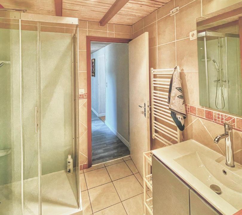 Photo of Bathroom in Saint-Just-Luzac