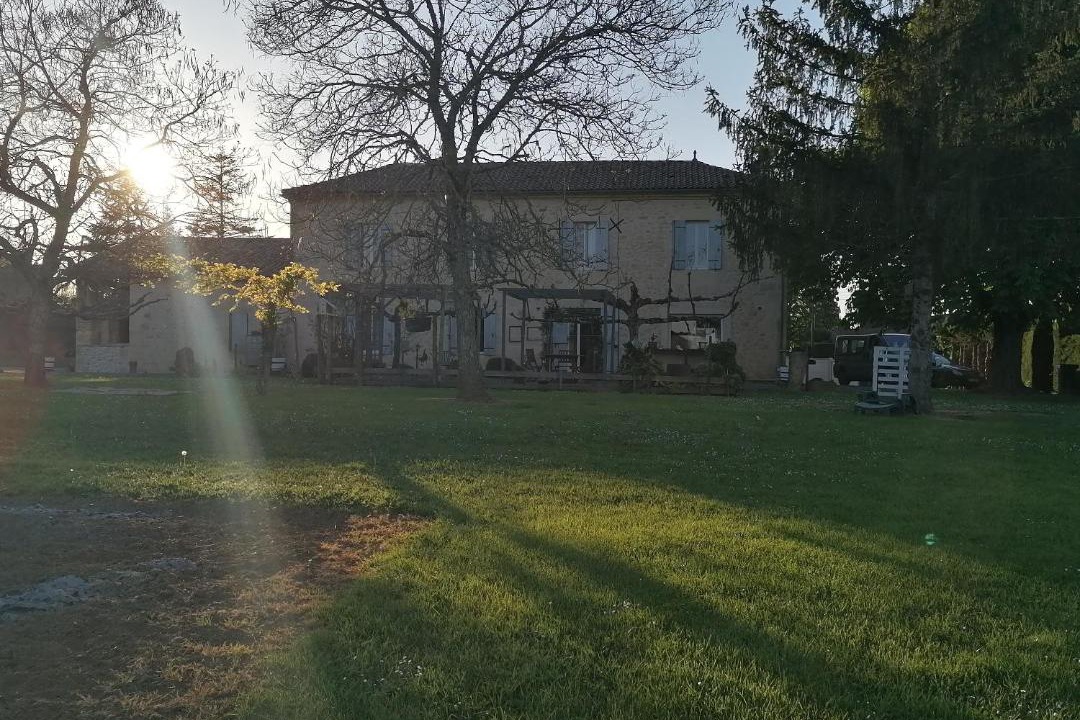 Photo of Others in Saint-Vincent-de-Pertignas