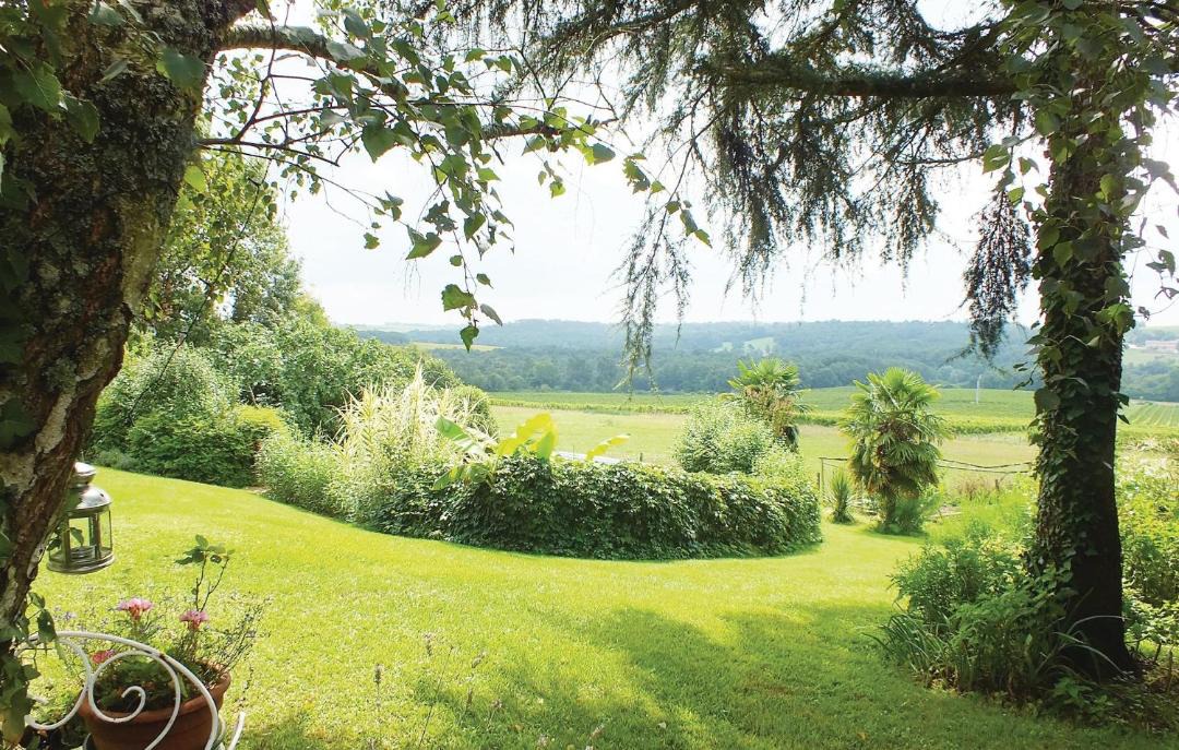 Photo of Outdoor in Capian