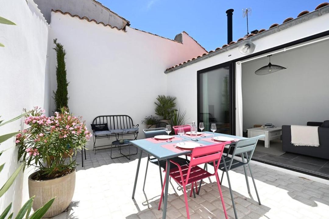 Photo of Patio Balcony in Les Portes-en-Re